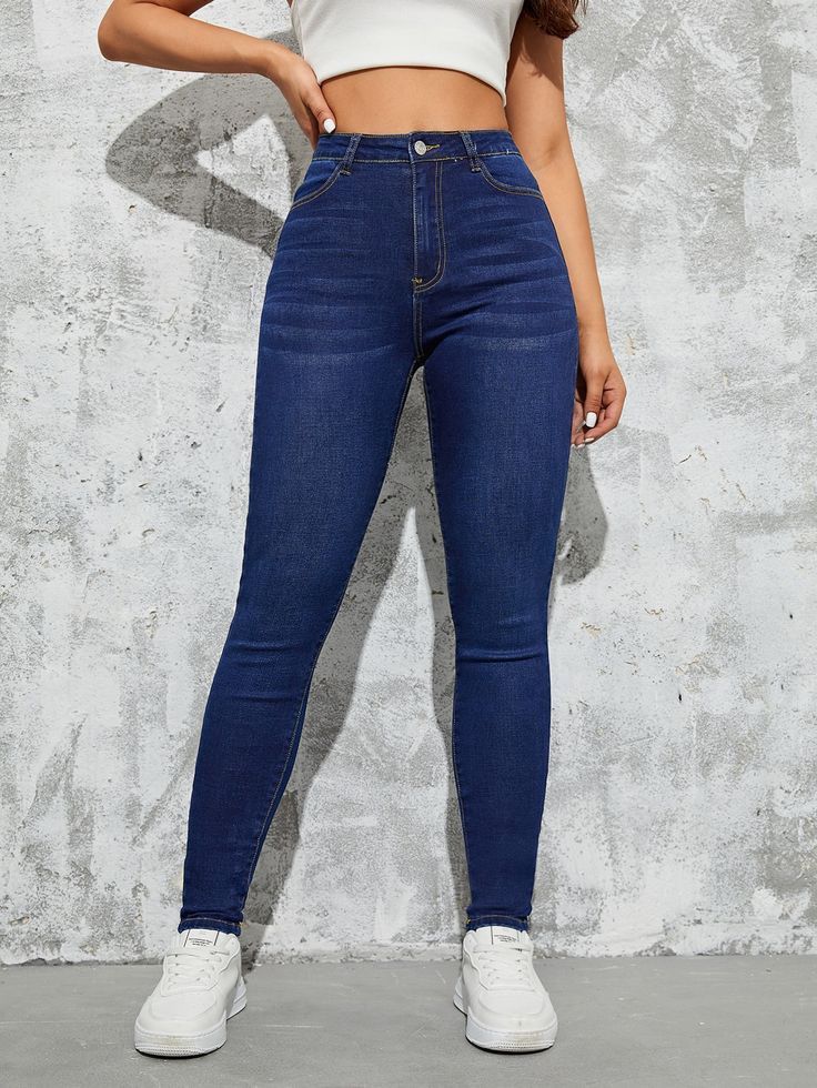 Jean skinny oscuro